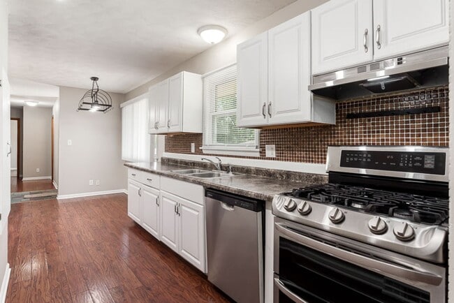 Building Photo - 3979 Elva Ln
