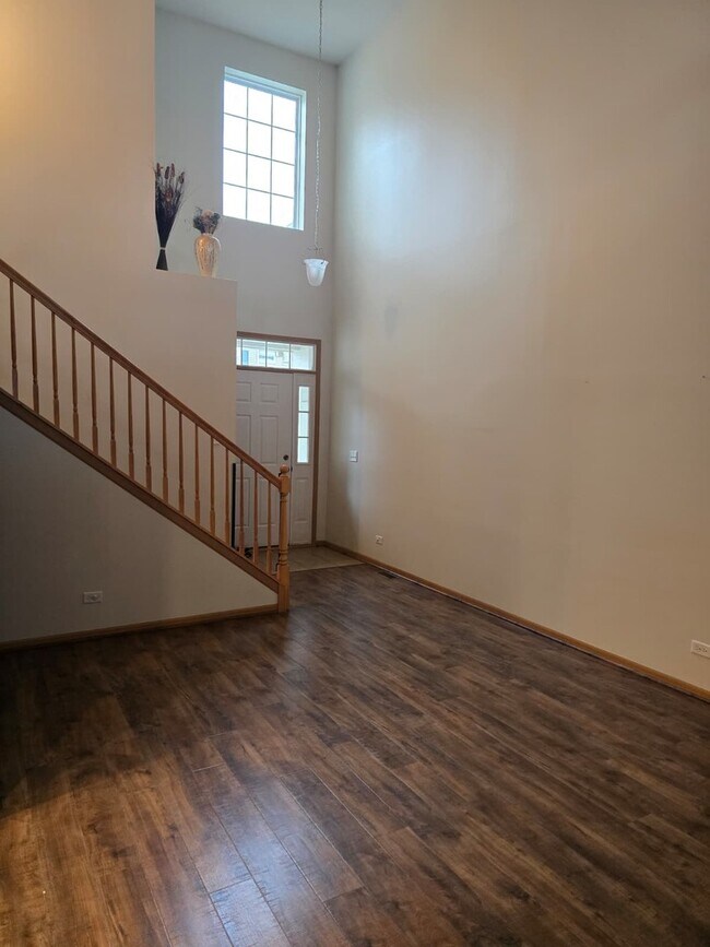 Photo - 549 S Jade Ln