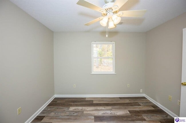 Photo - 356 Bittersweet Dr