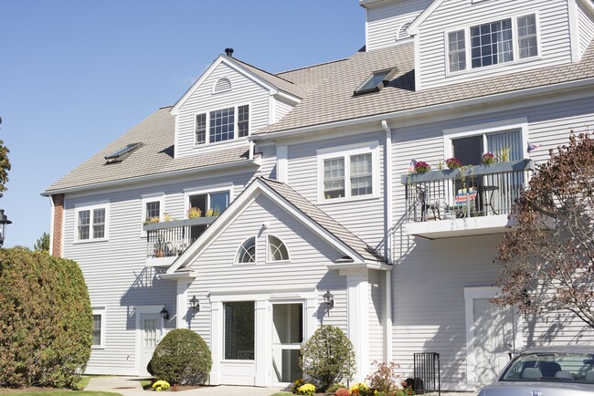 Building Photo - Concord Crossing Rental