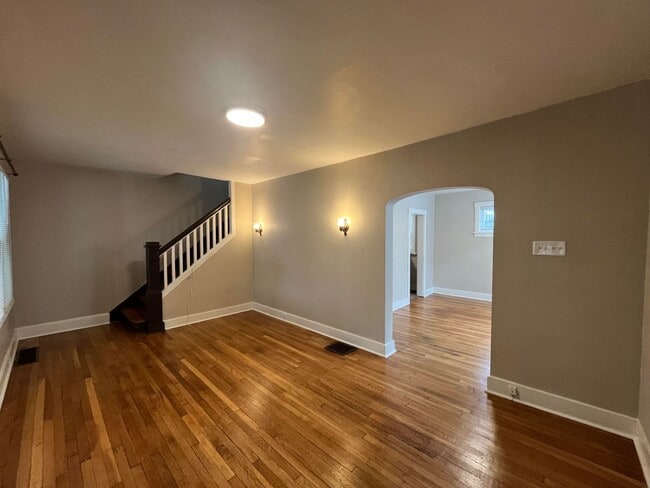 Photo - Lovely 2BR Home w/Fenced in Backyard!