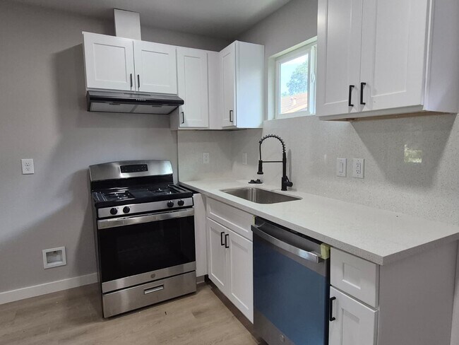 7909 Ford St Unit 3