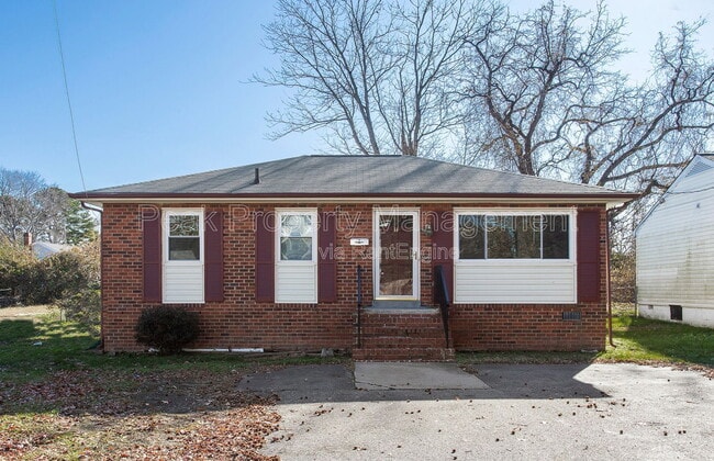 Photo - 11 N Fern Ave