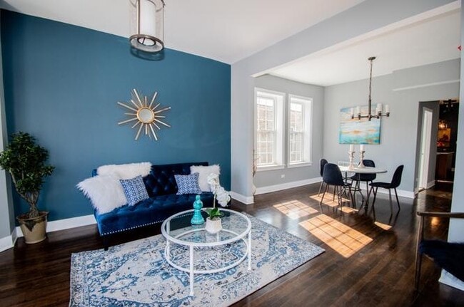 Photo - 518 Troy N St Unidad 2