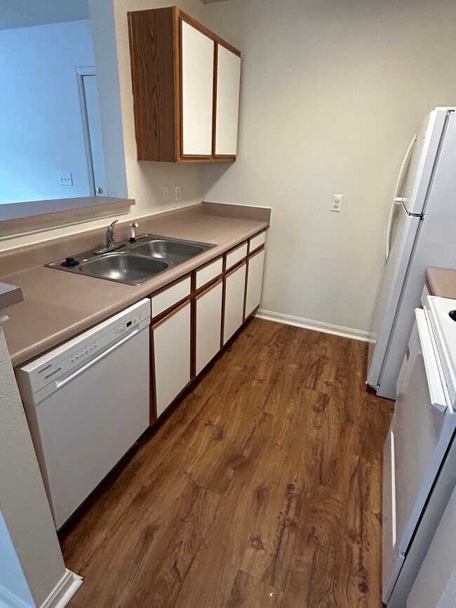 Teller Village Apartments