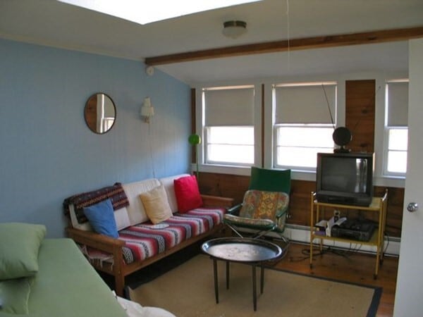 Photo - 44 Flanders Ln