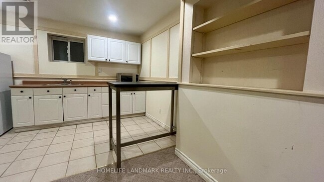Photo - 29 W Borough St