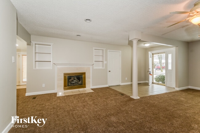 Photo - 15721 Hill House Rd