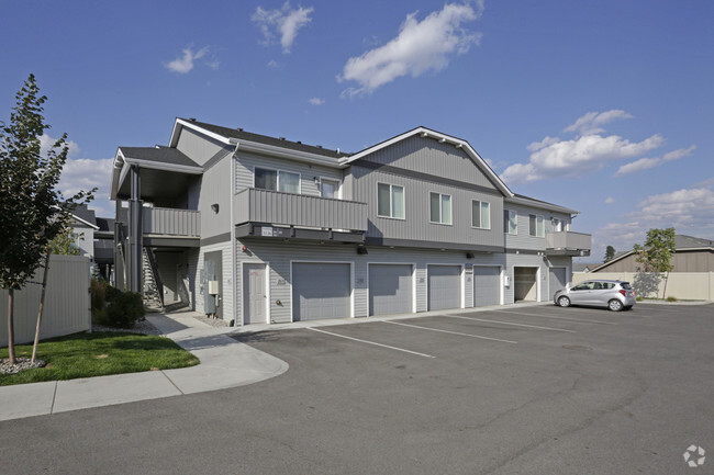 Building Photo - Residence at Tullamore Rental