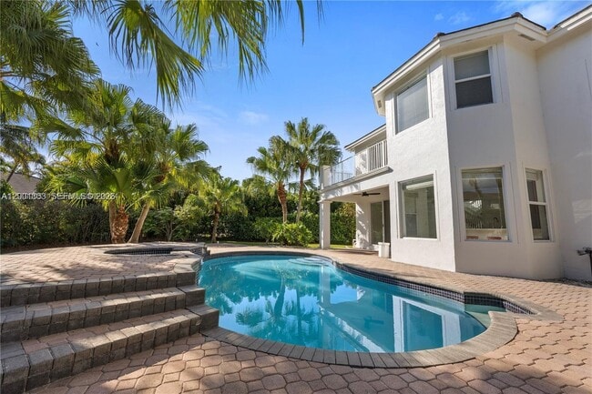 Photo - 16449 SW 84th Pl