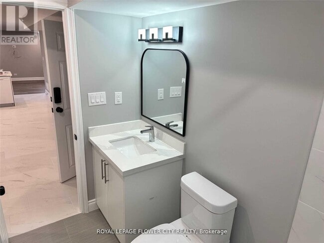 Photo - 41 Paisley Green Ave