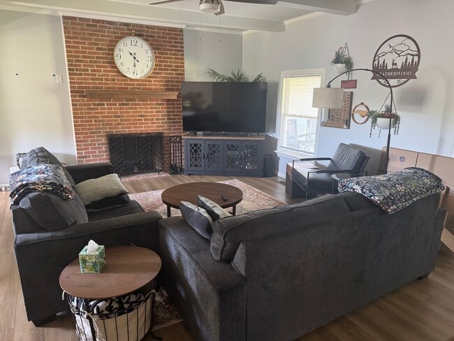 Photo - 530 Cedar Grove Rd