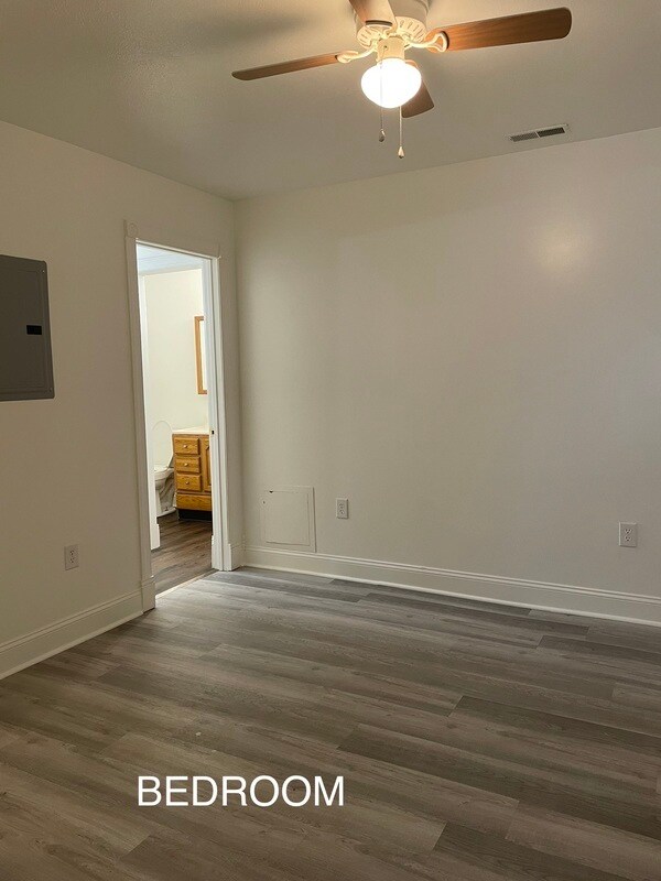 Photo - 231 E 13th St Unit 4