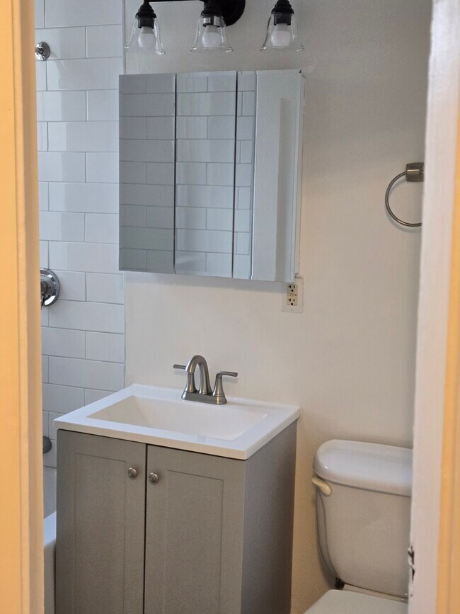 Photo - 1315 Commonwealth Ave