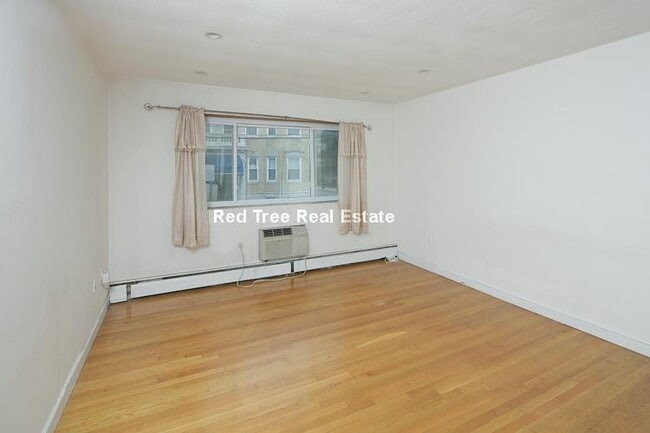 Photo - 34 Gardner St Unit 4