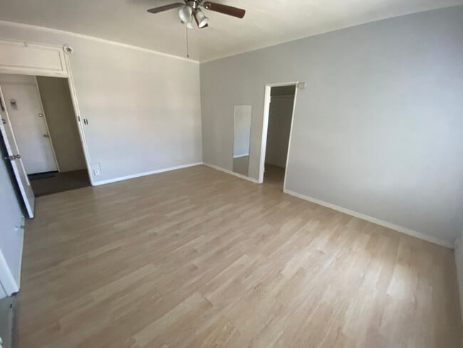 Photo - 628 E Elk Ave Unit 203