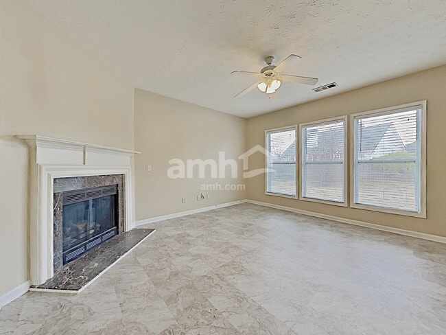 Photo - 1706 Chinaberry Ct