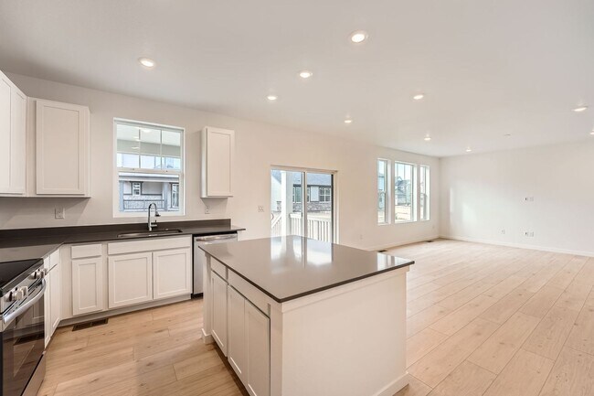 Photo - ALMOST BRAND NEW exquisite 3bd home in Harvest Ridge community