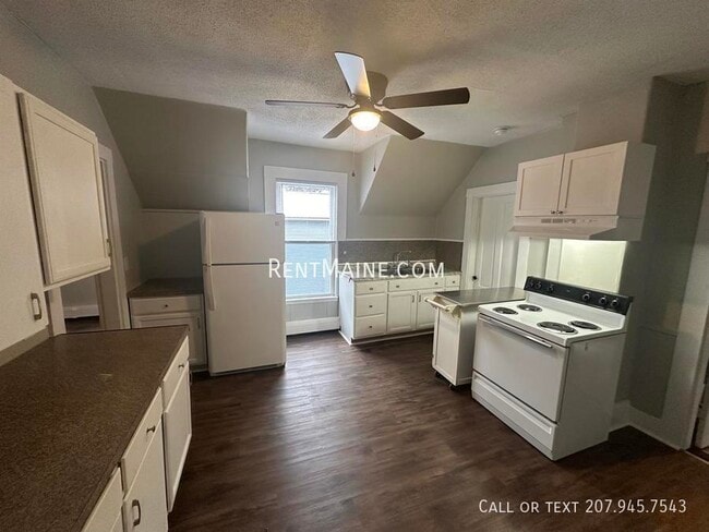 Photo - 439 Fourth St. Apt. Unit 1