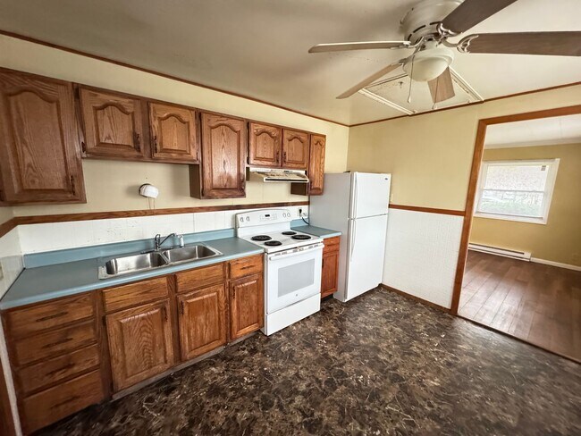 3 Bed, 1 Bath in South Bend IN. ACCEPTING ... - 3 Bed, 1 Bath in South Bend IN. ACCEPTING ... House