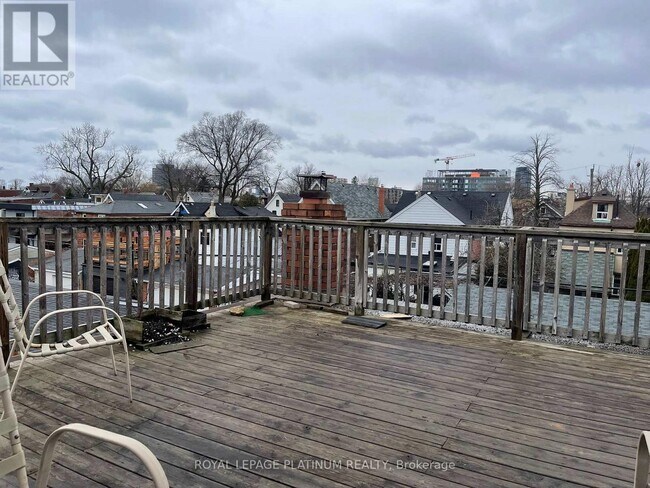 Photo - 700 Brock Ave