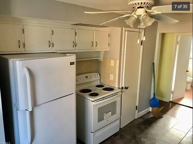 Photo - 3540 W 210th St Unit 3540 - Lower