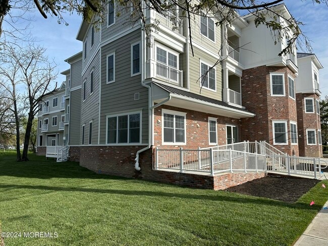 Photo - 33 Union Ave Condo Unit 202