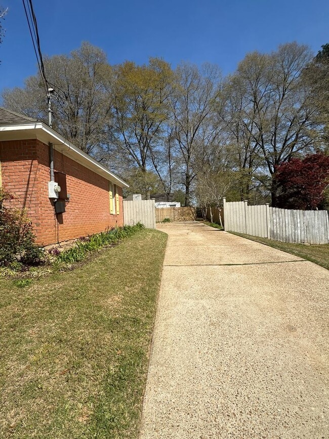 Photo - Valley Stream Subdivision!!