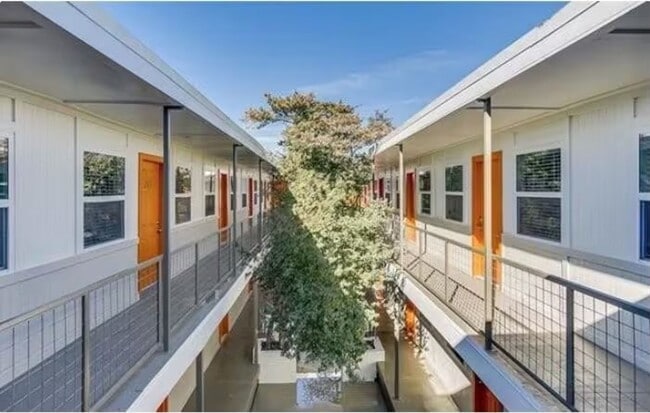 The Sierra Apartments - Renovated One Bedr... - The Sierra Apartments - Renovated One Bedr... Unit 112