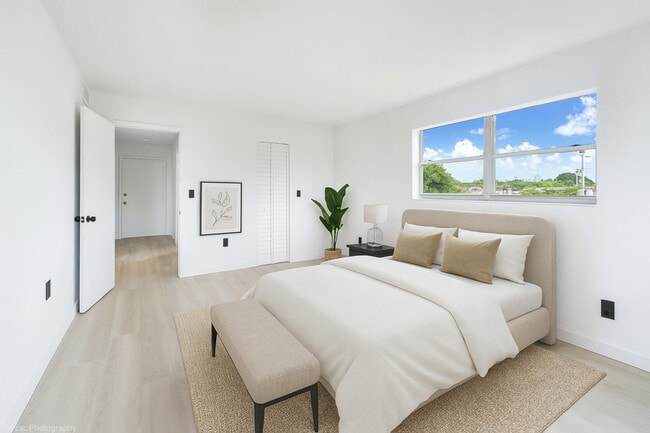 Photo - Parkview at Griffing Park Apartments