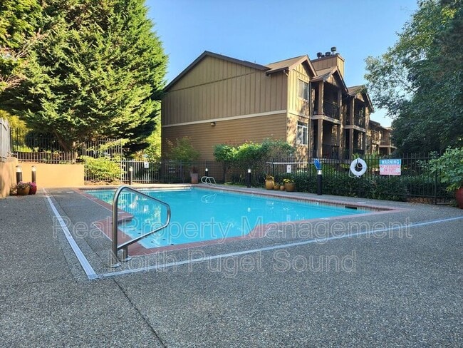 Building Photo - 18930 Bothell Everett Hwy Unit V101