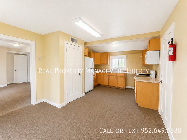 Photo - 412 N Cedar St