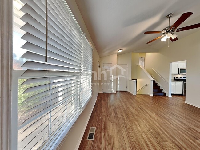 Photo - 8040 Willow Brook Crossing Dr