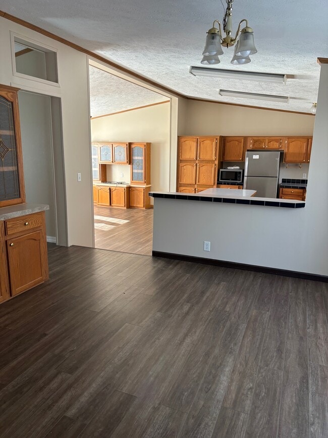 Photo - 817 Wilderness Dr