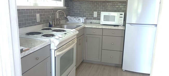 108 Murray Way Unit 1