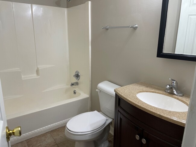Photo - 530 Amelon Rd