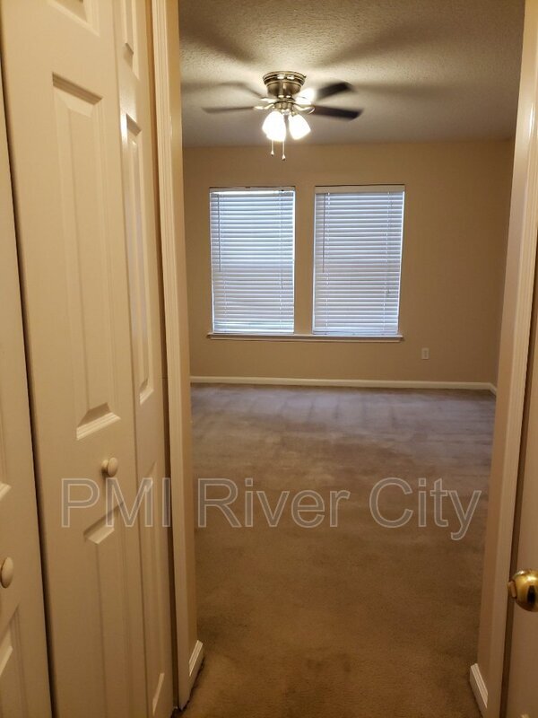 Photo - 13543 Devan Lee Dr E