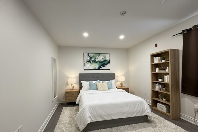 Photo - 7800 Lundy's Ln Unit 101