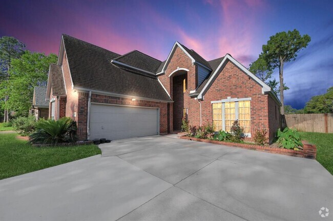 Building Photo - 5723 Whitemills Dr Rental