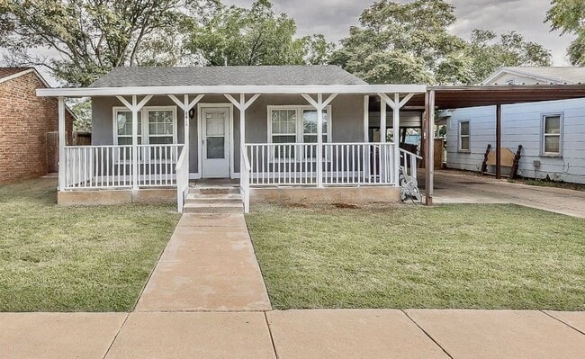 Building Photo - Adorable, Updated 2/1 in Arnett Benson wit... Rental