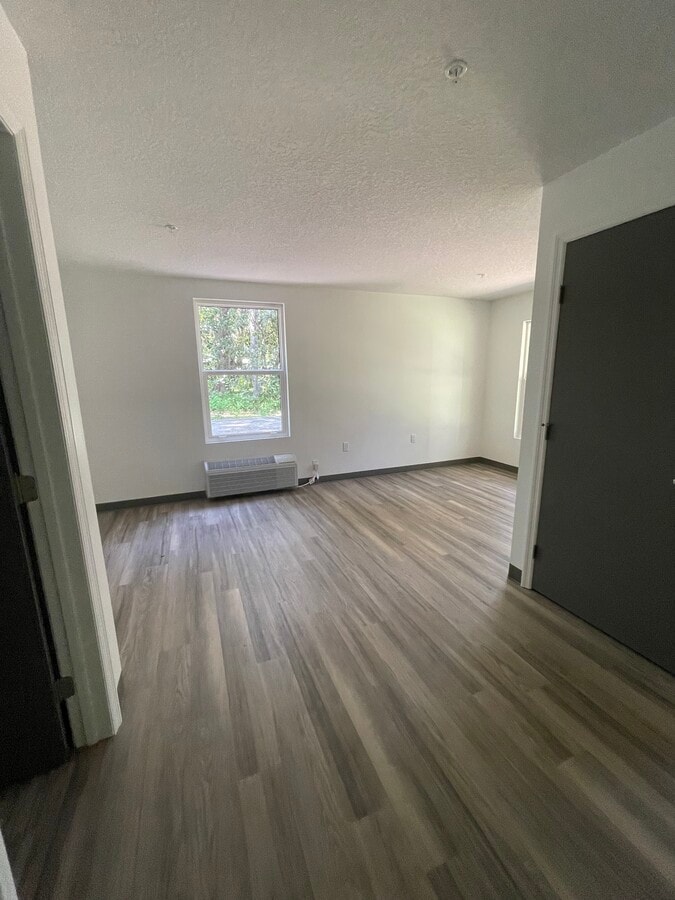 Photo - 1152 Old Hammock Rd