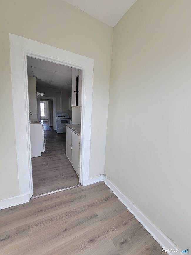 Photo - 260 Summit St Unit 2B