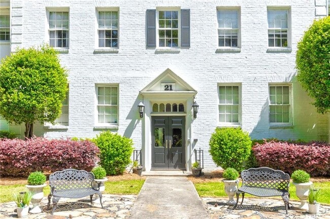 Photo - 21 Peachtree Memorial Dr NW Condo Unit 7
