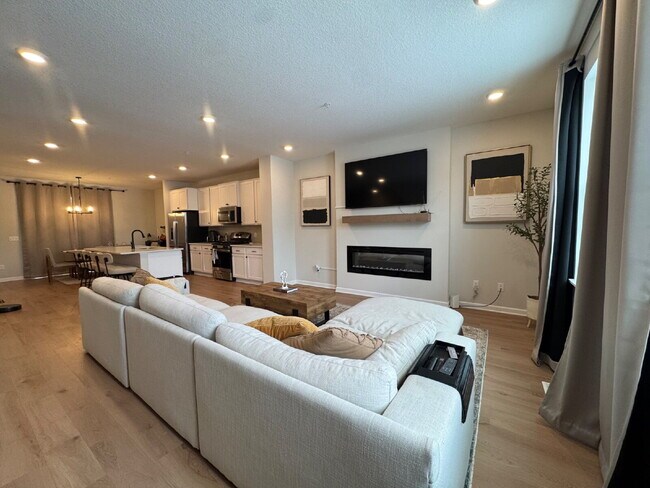 Photo - "Spacious 3-Bedroom Townhouse Oasis in West St Paul – 2.5 Baths & 2,268 Sq Ft of Comfort!"