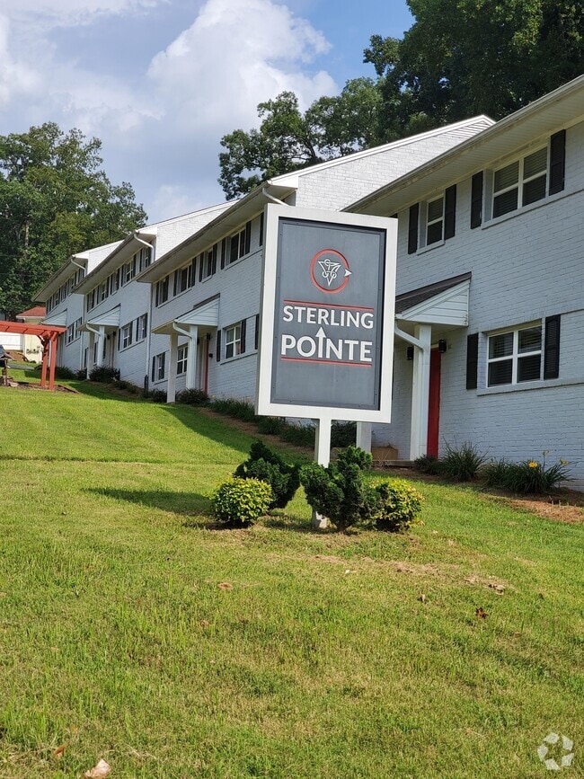 Building Photo - Sterling Pointe Apartments Unit 832 D