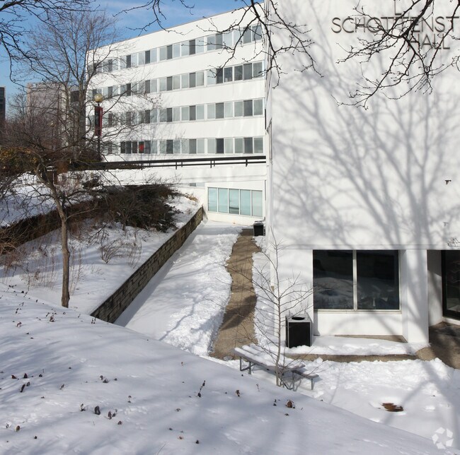 Photo - Melvin L . Schottenstein Hall