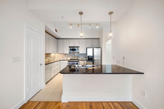 Photo - 3333 Allen Pkwy Unit 1403
