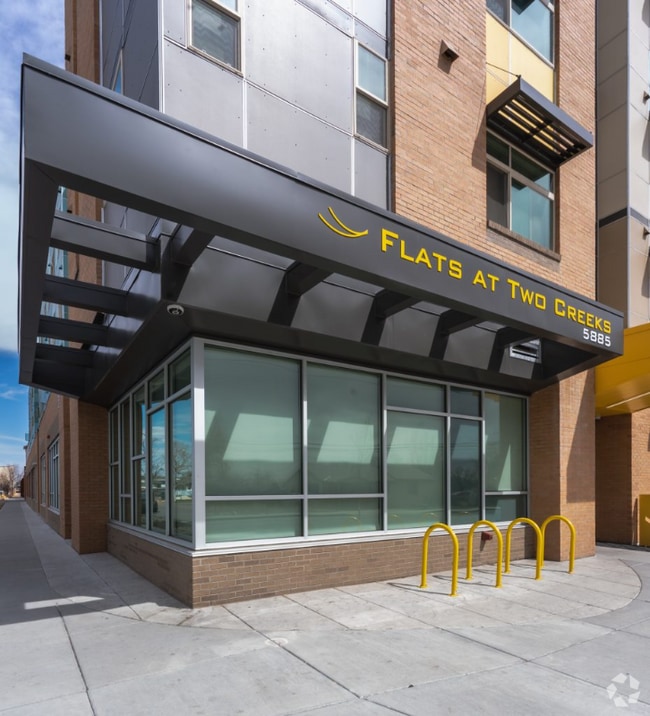 Building Photo - 5885 W 14th Ave Rental