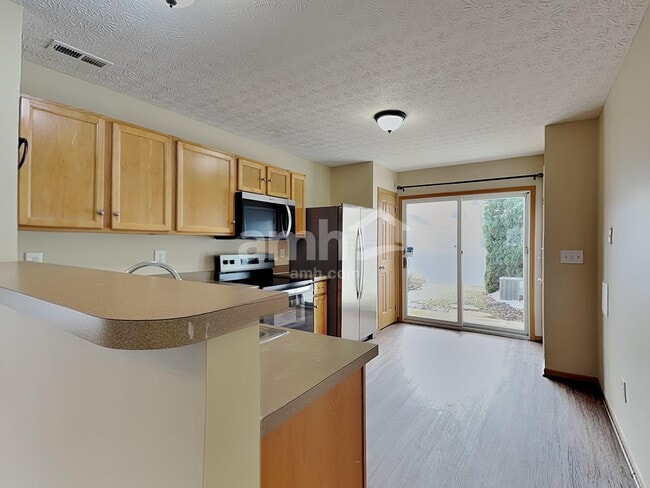 Photo - 6019 Haydens Crossing Blvd