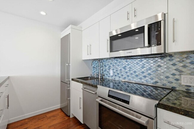 Photo - 1177 California St Unit 823